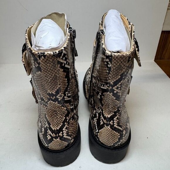 Jessica Simpson Womens 8.5  M Neutral Phoenix Snake Print Combat Boots NIB HW2 - Picture 3 of 4